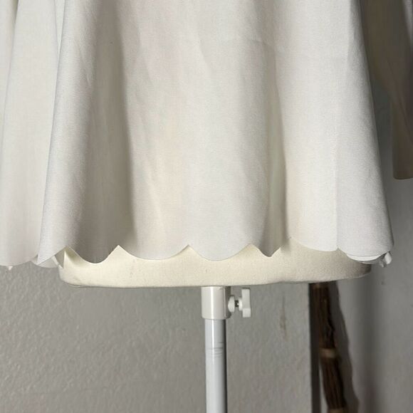 SHEIN Size Small White 3/4 sleeve blouse Scalloped bottom - Picture 5 of 5